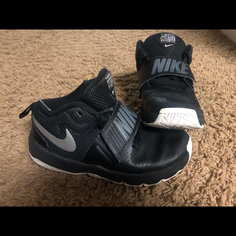 Nike high top kids size 1